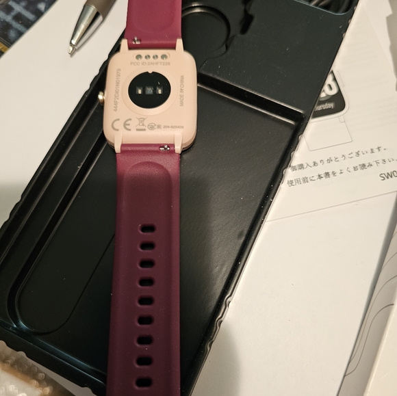 Smart Watch - Picture 2 of 4